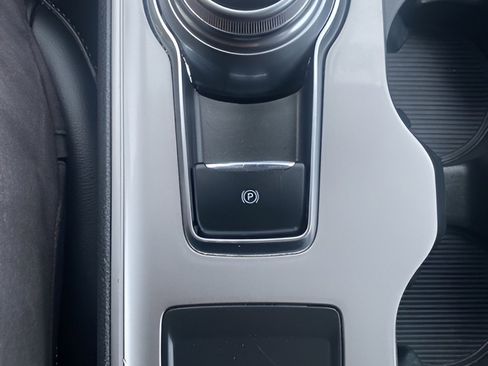 Used 2023 Ford Edge SEL image 18