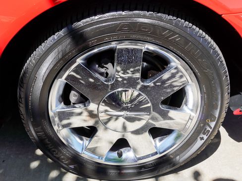 Used 2003 Ford Thunderbird RWD image 9