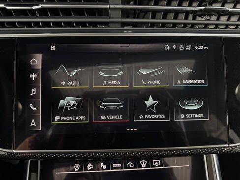 Used 2023 Audi SQ7 Prestige image 31