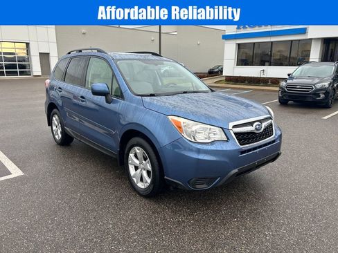 Used 2015 Subaru Forester 2.5i Premium w/ All-Weather Package image 2