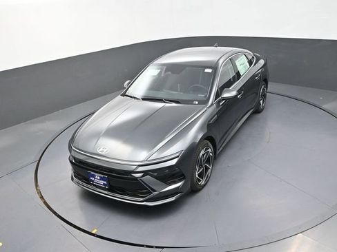 New 2026 Hyundai Sonata SEL FWD image 23