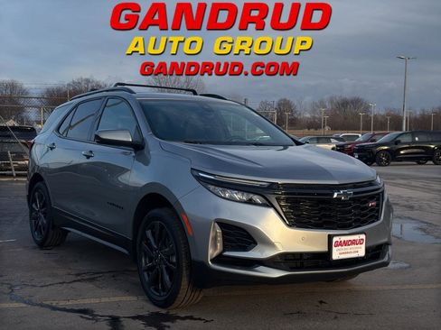 Used 2024 Chevrolet Equinox RS w/ LPO, Floor Liner Package image 1