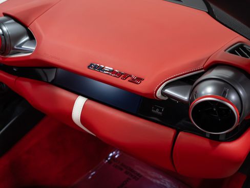 Used 2023 Ferrari 812 GTS RWD image 82
