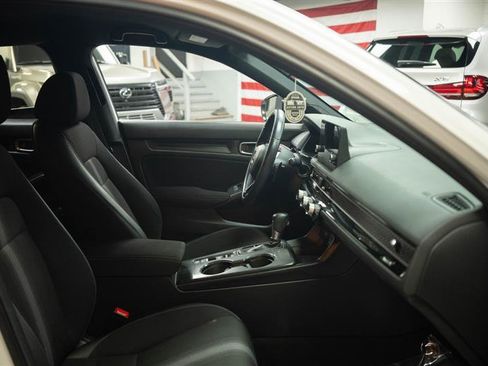 Used 2023 Honda Civic Sport image 12