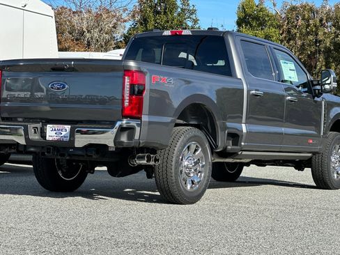 New 2026 Ford F250 Lariat w/ Lariat Ultimate Package image 5