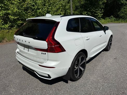 Used 2023 Volvo XC60 B6 Ultimate w/ Protection Package Premier AWD/4WD image 6