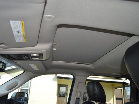 Used 2017 RAM 3500 Laramie image 16