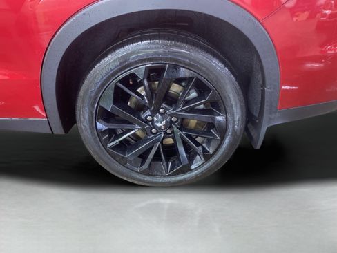 Used 2023 Mitsubishi Outlander SE AWD/4WD image 11