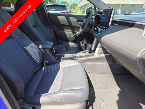 Used 2025 Toyota Corolla Cross AWD Hybrid w/ Convenience Package image 14