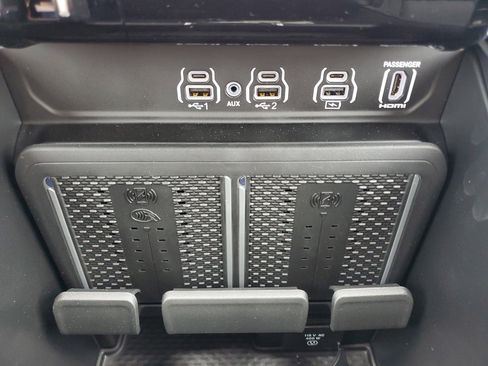 New 2026 RAM 1500 Laramie w/ Night Edition image 32