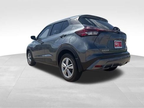 Used 2025 Nissan Kicks Play S FWD image 6