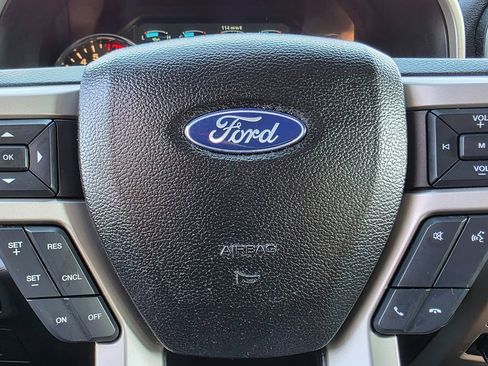 Used 2017 Ford F150 Lariat w/ Equipment Group 502A Luxury image 34