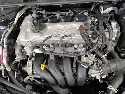 Used 2022 Toyota Corolla LE FWD image 30