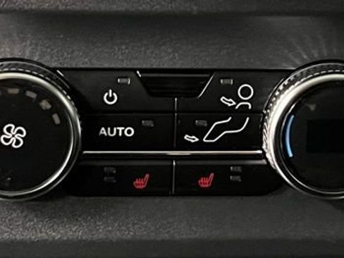 Used 2025 Ford Expedition Max Platinum image 47