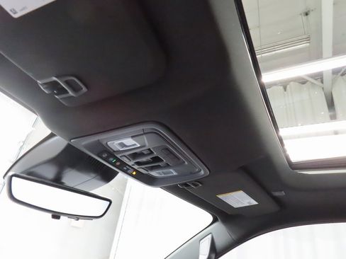 Used 2025 Chevrolet Silverado 2500 High Country w/ High Country Premium Package image 27