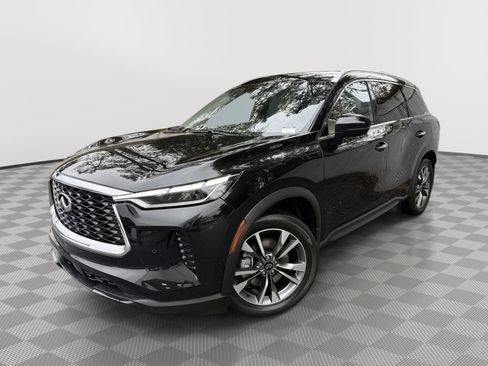 Certified 2025 INFINITI QX60 Luxe image 2