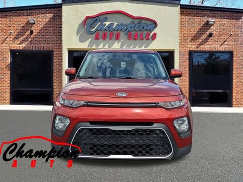 Used 2020 Kia Soul LX FWD image 10
