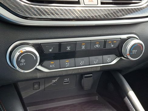 Certified 2023 Nissan Altima 2.5 SR w/ SR Premium Package FWD image 13