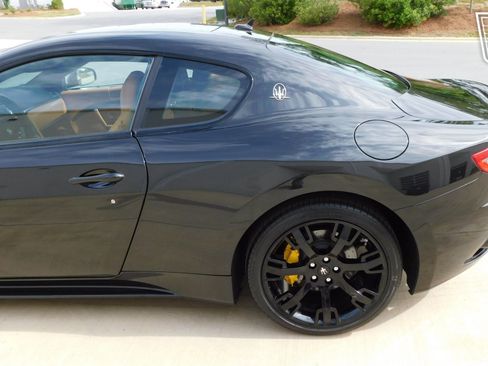 Used 2014 Maserati GranTurismo Coupe RWD image 16