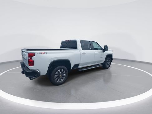 New 2026 Chevrolet Silverado 2500 LT w/ All Star Edition AWD/4WD image 8