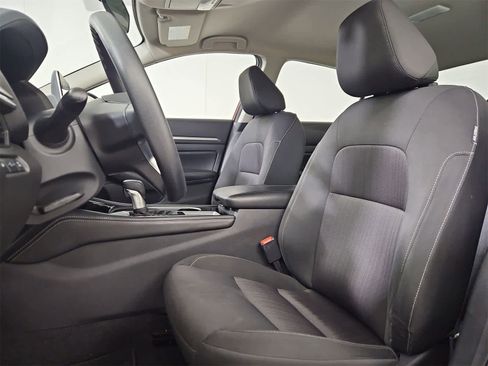 Used 2023 Nissan Altima 2.5 SV image 16