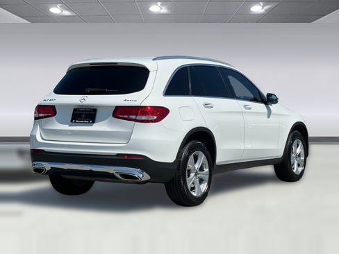 Certified 2018 Mercedes-Benz GLC 300 4MATIC image 8