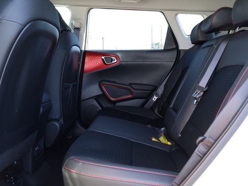 New 2025 Kia Soul GT-Line w/ GT-Line Technology Package image 17