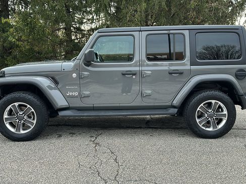 Used 2020 Jeep Wrangler Unlimited Sahara w/ Cold Weather Group image 27