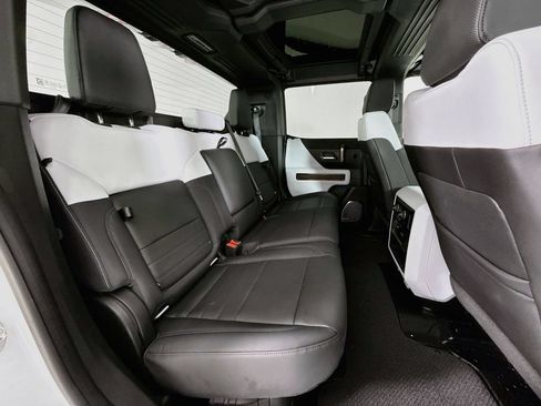 Used 2024 GMC Hummer EV 3X w/ Extreme Off-Road Package AWD/4WD image 27
