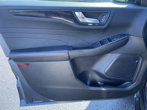 Used 2024 Ford Escape ST-Line image 22