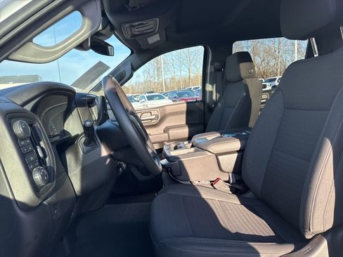 Used 2023 Chevrolet Silverado 1500 Custom image 10