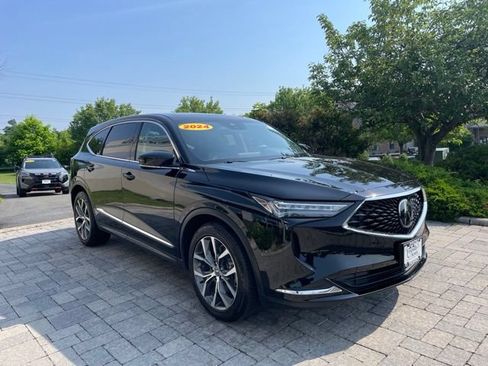 Used 2024 Acura MDX SH-AWD w/ Technology Package image 8