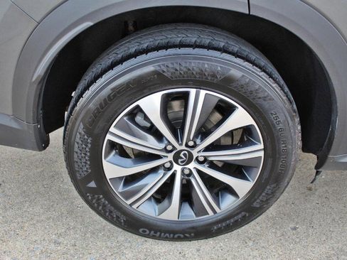 Used 2023 INFINITI QX60 Pure image 10