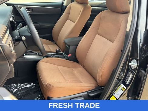 Used 2016 Toyota Corolla LE image 13