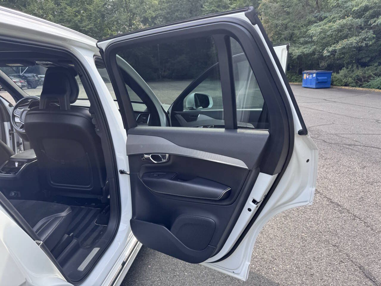 Used 2016 Volvo XC90 T6 R-Design AWD/4WD image 20