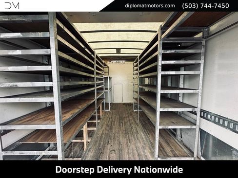 Used 2021 Chevrolet Express 4500 Extended w/ Power Convenience Package RWD image 33