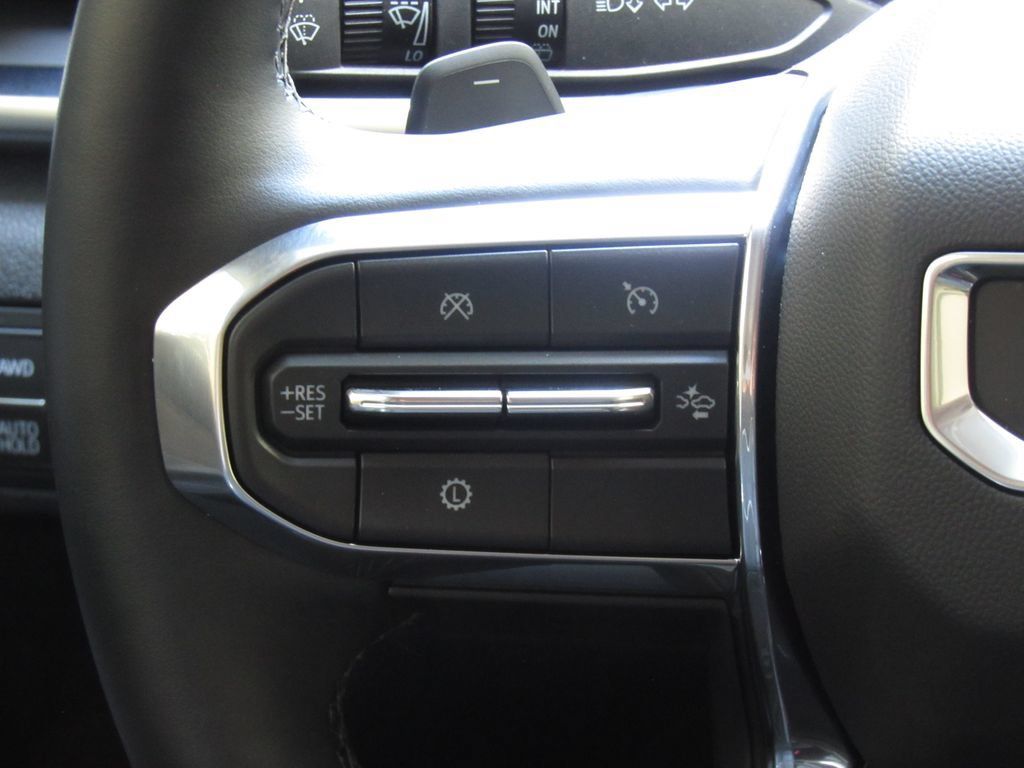 Used 2026 GMC Terrain Denali AWD/4WD image 26