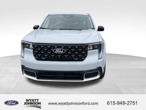 New 2026 Ford Maverick Lariat w/ 4K Tow Package image 8