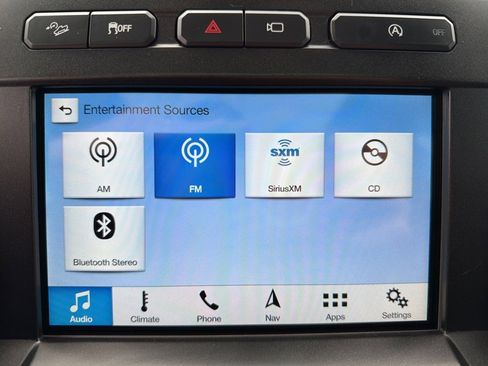 Used 2018 Ford F150 Platinum w/ Equipment Group 701A Luxury image 40