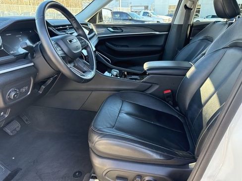 Certified 2022 Jeep Grand Cherokee Limited image 20