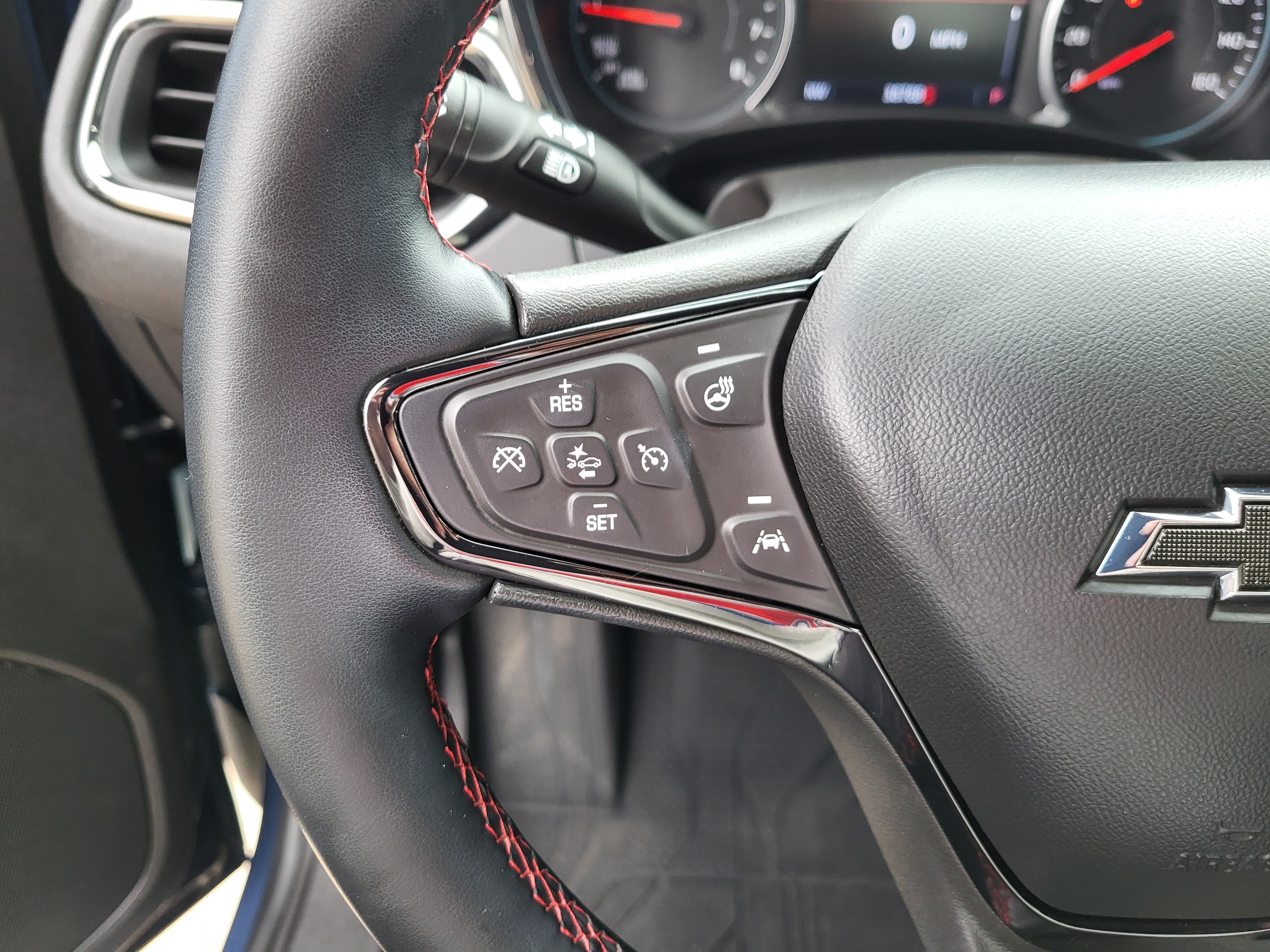 Used 2024 Chevrolet Equinox RS AWD/4WD image 27