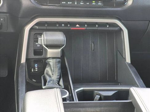 Used 2022 Toyota Tundra SR5 RWD image 11