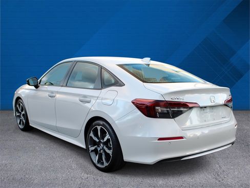 Certified 2025 Honda Civic Sport Touring image 7