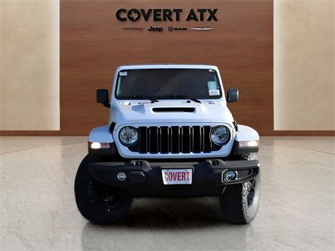 New 2025 Jeep Gladiator Sport image 7