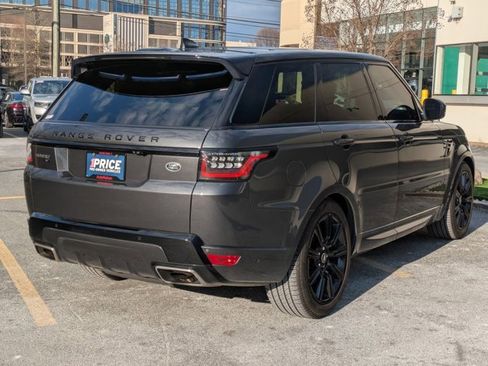 Used 2022 Land Rover Range Rover Sport HST image 5