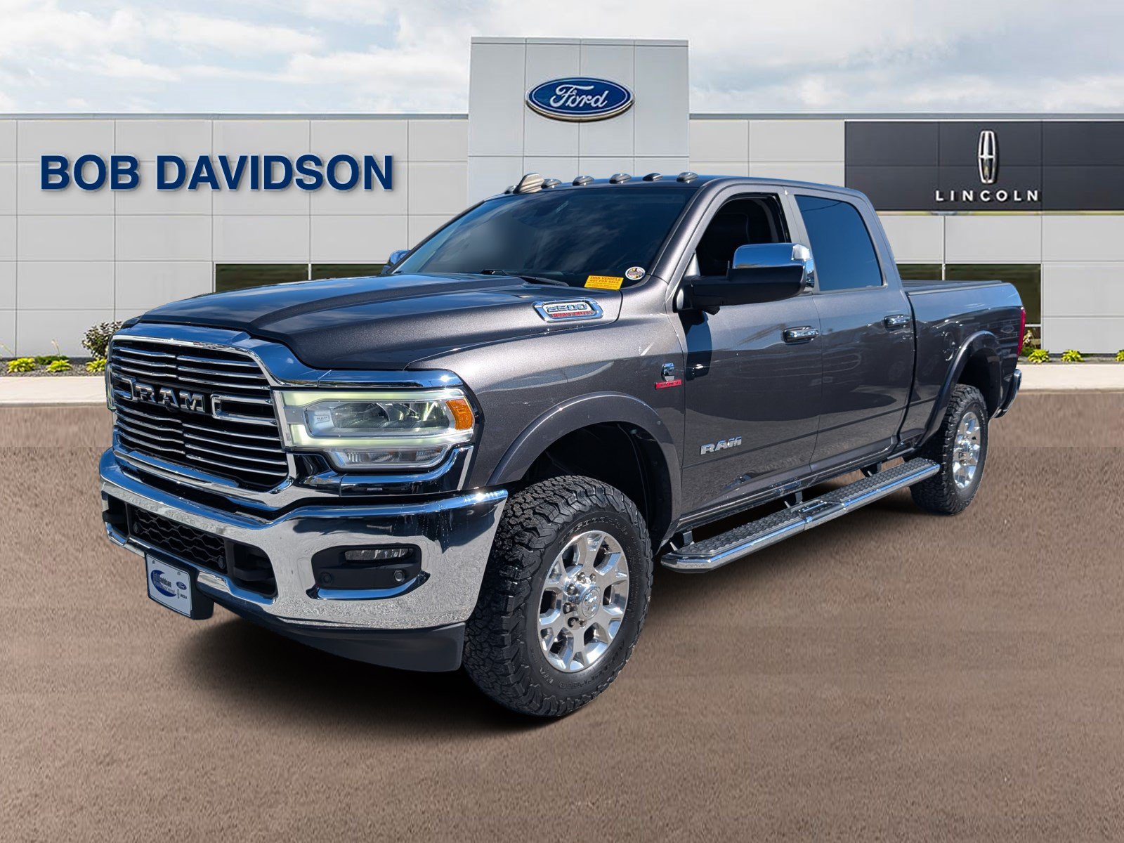 Used 2020 RAM 2500 Laramie AWD/4WD image 1