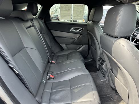 Used 2025 Land Rover Range Rover Velar Dynamic SE image 34
