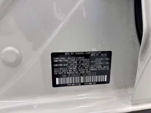 Used 2025 Subaru Crosstrek 2.0i Premium image 26