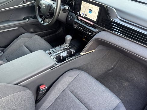 New 2026 Toyota Camry LE image 16