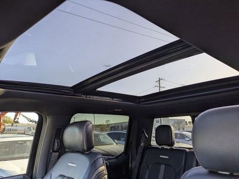 Used 2019 Ford F450 Platinum w/ Platinum Ultimate Package AWD/4WD image 22